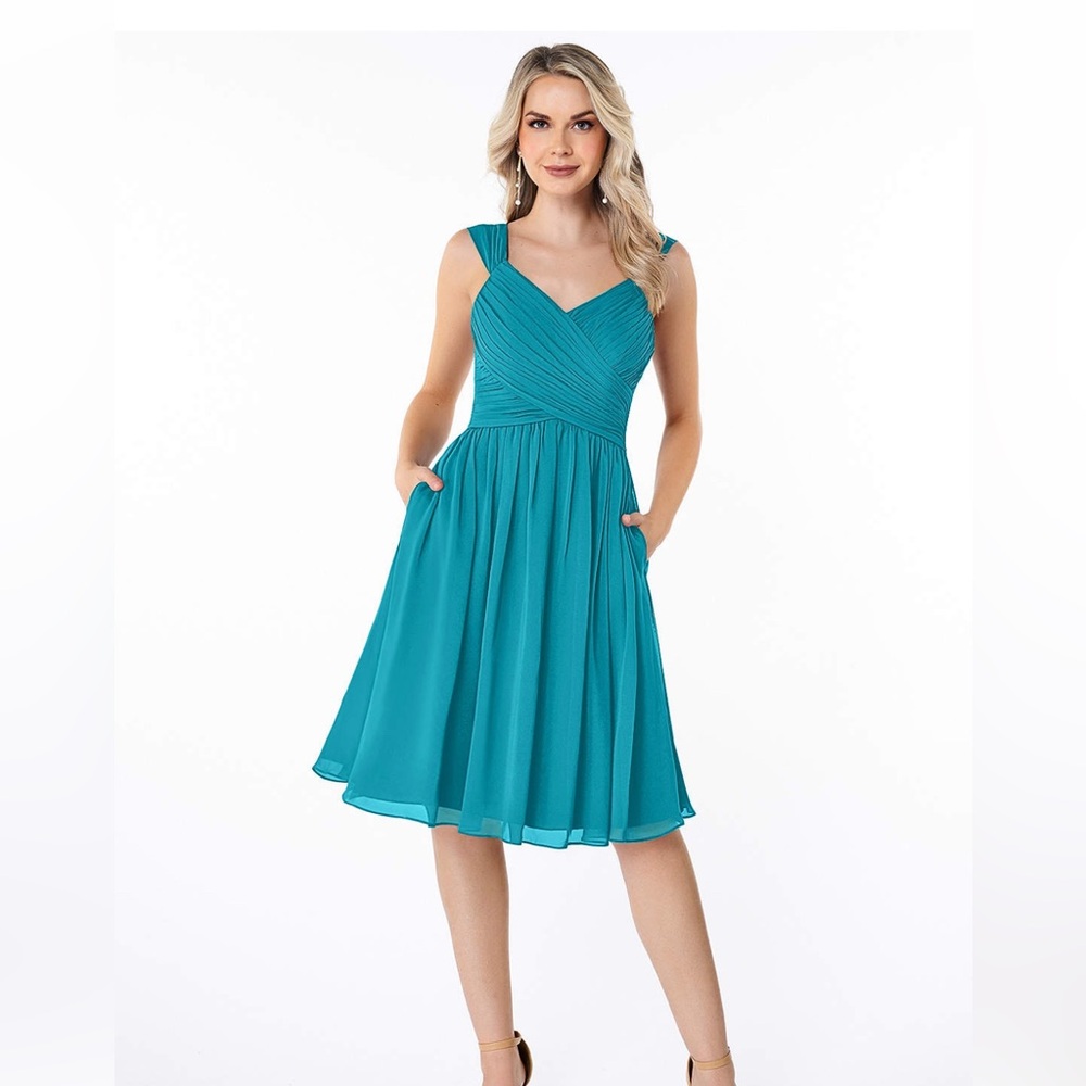 Flowy Pleated Chiffon Short Dress Jade